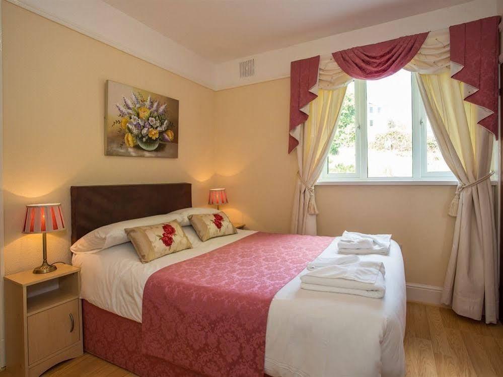 מלון טורקוואי Elmington House- Adults Only מראה חיצוני תמונה